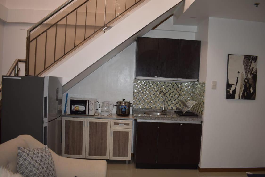 מנילה Affordable Makati Apt מראה חיצוני תמונה