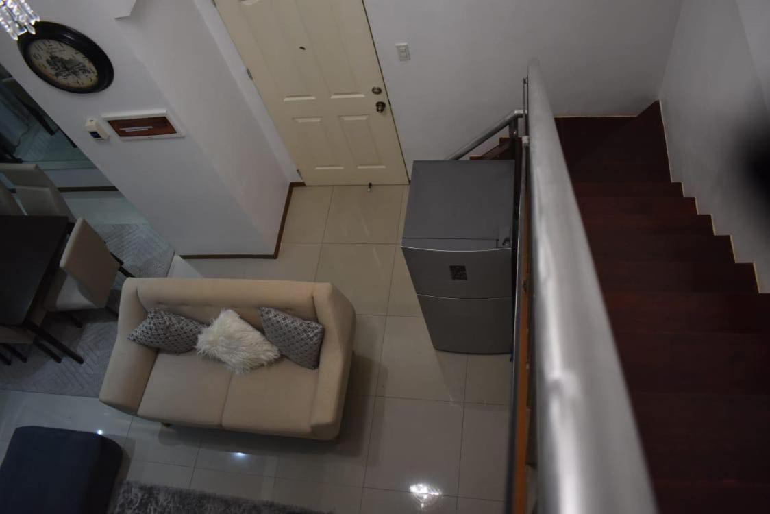 מנילה Affordable Makati Apt מראה חיצוני תמונה
