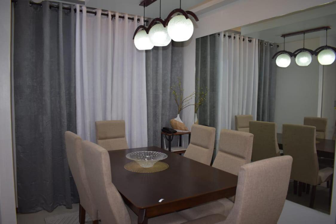 מנילה Affordable Makati Apt מראה חיצוני תמונה