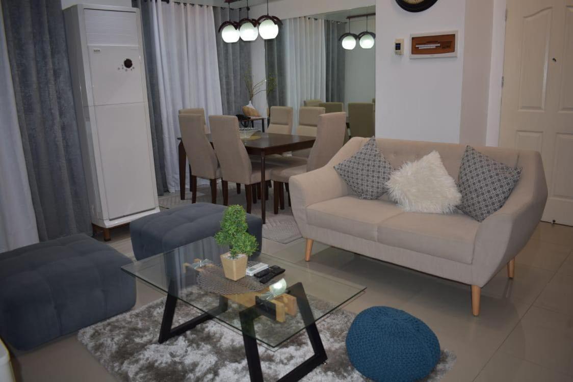 מנילה Affordable Makati Apt מראה חיצוני תמונה