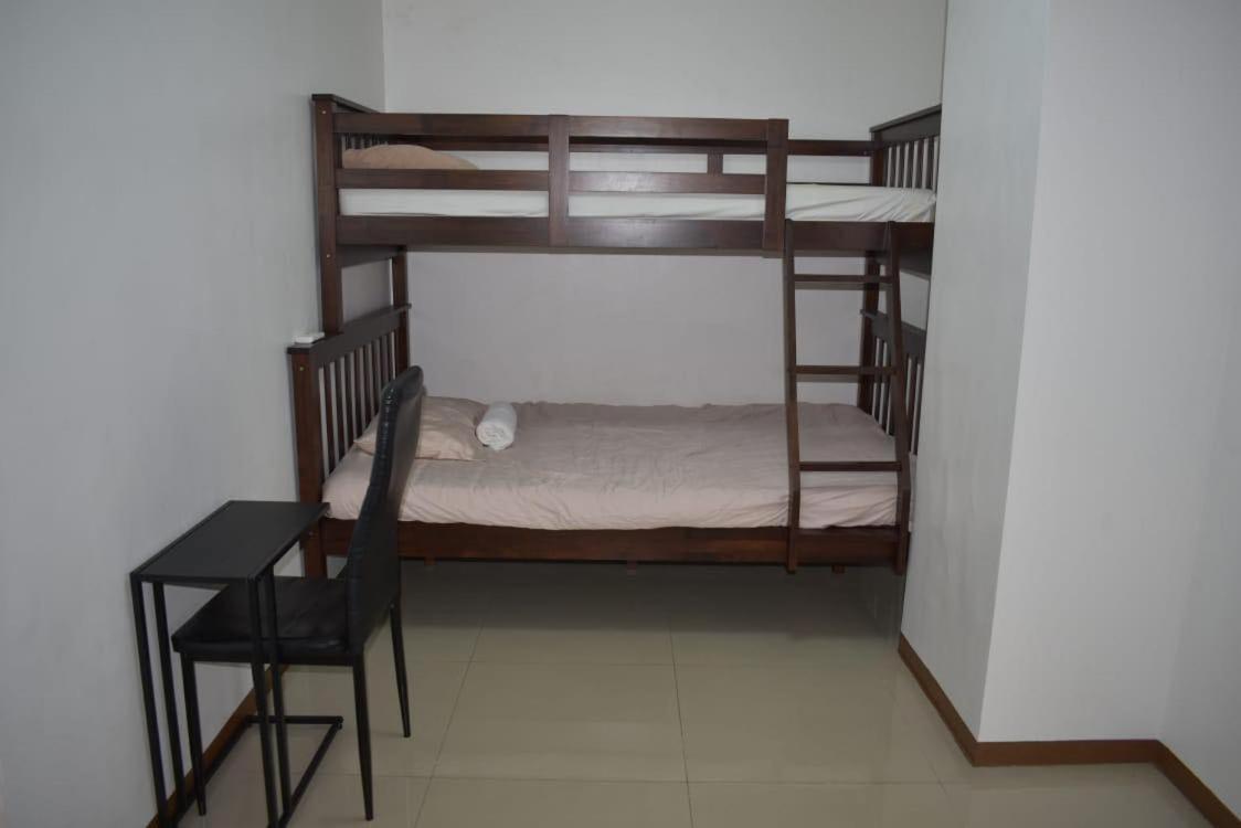 מנילה Affordable Makati Apt מראה חיצוני תמונה