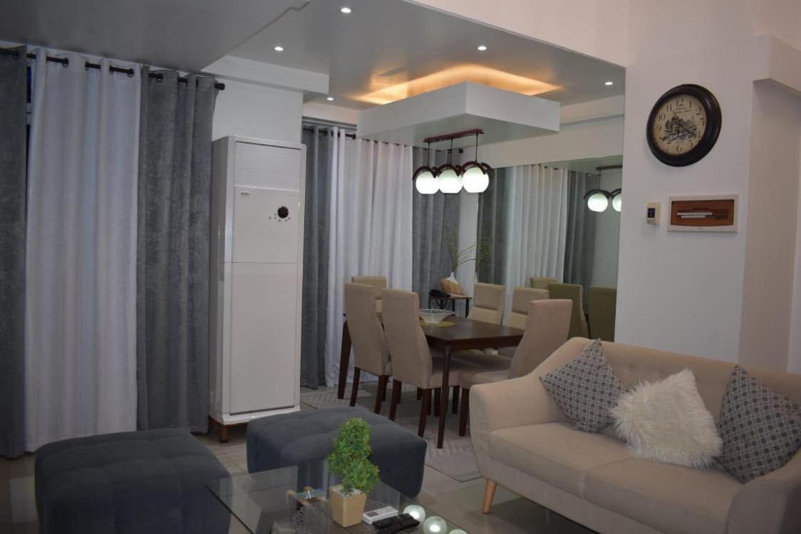 מנילה Affordable Makati Apt מראה חיצוני תמונה