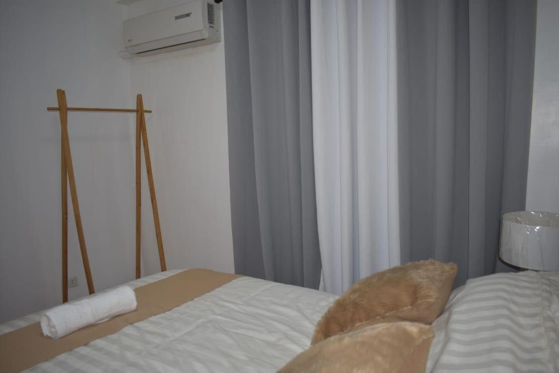 מנילה Affordable Makati Apt מראה חיצוני תמונה