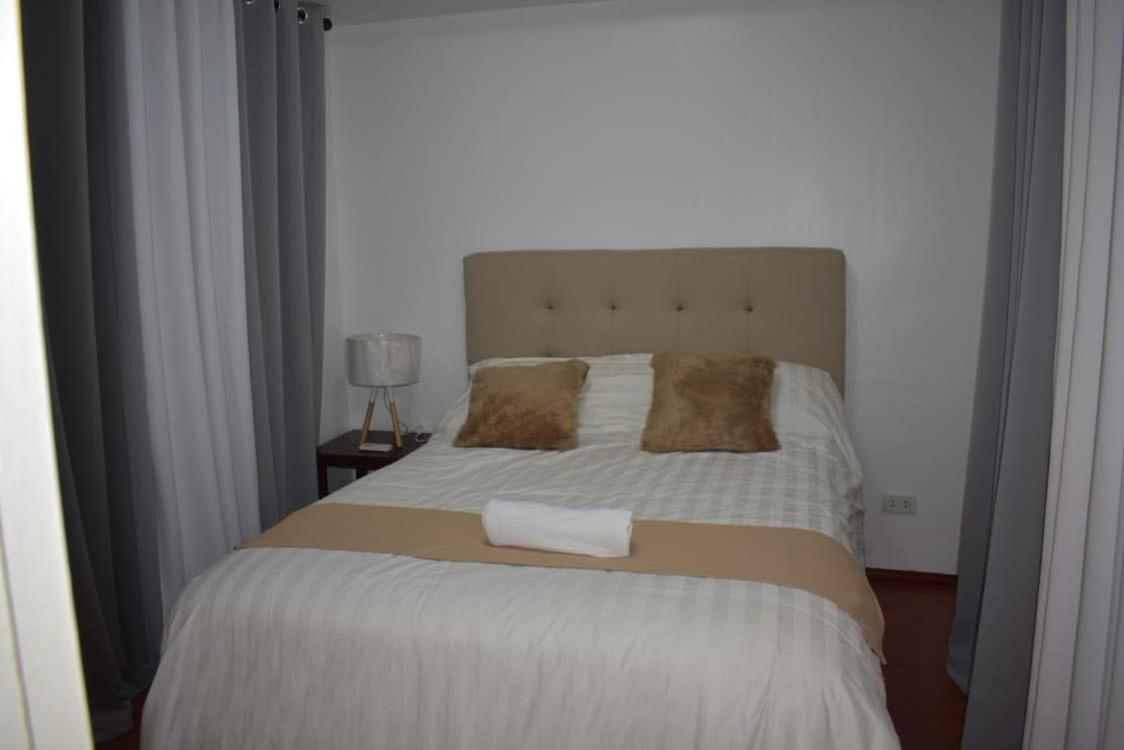 מנילה Affordable Makati Apt מראה חיצוני תמונה