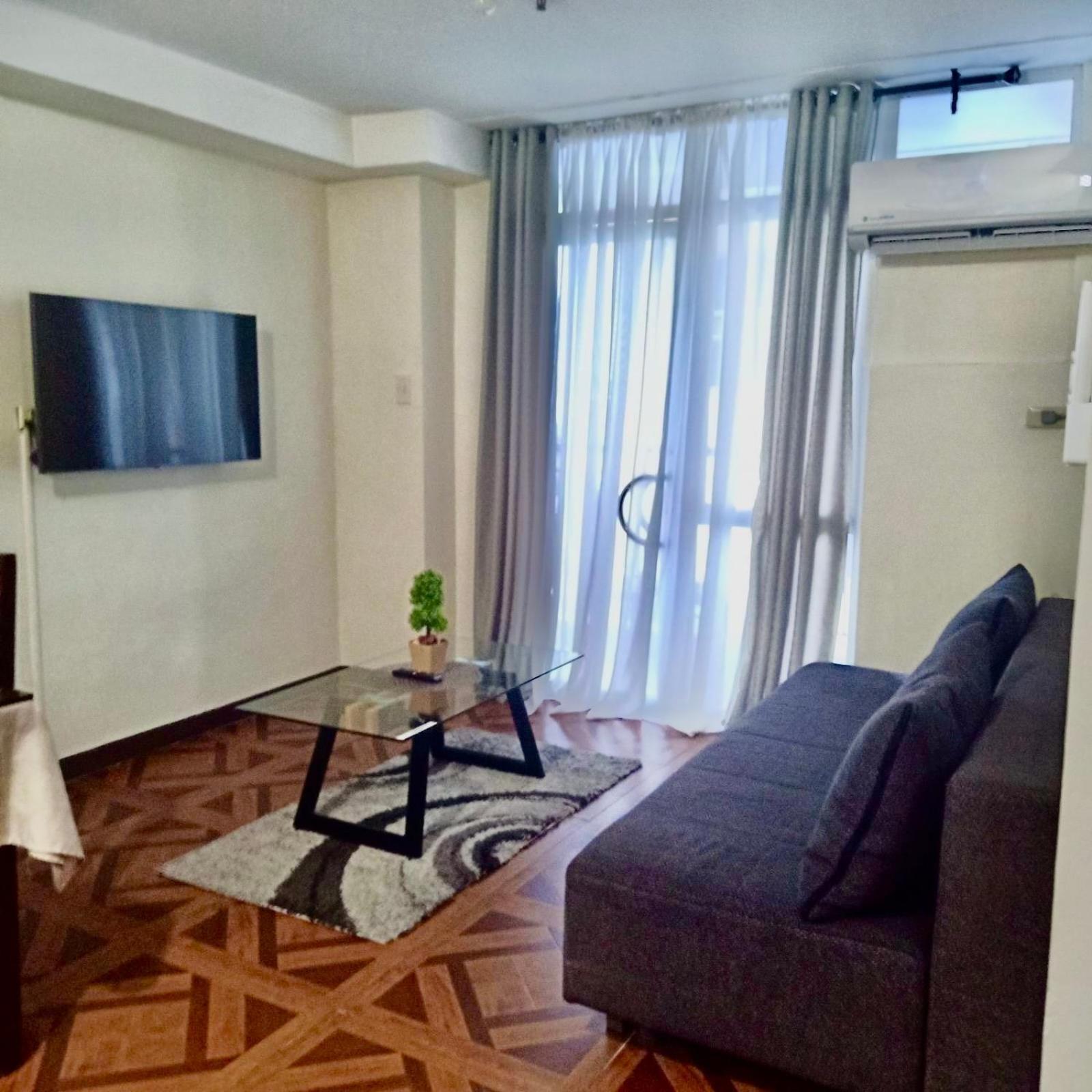 מנילה Affordable Makati Apt מראה חיצוני תמונה